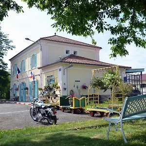 Avenue De La Gare Bed and breakfast
